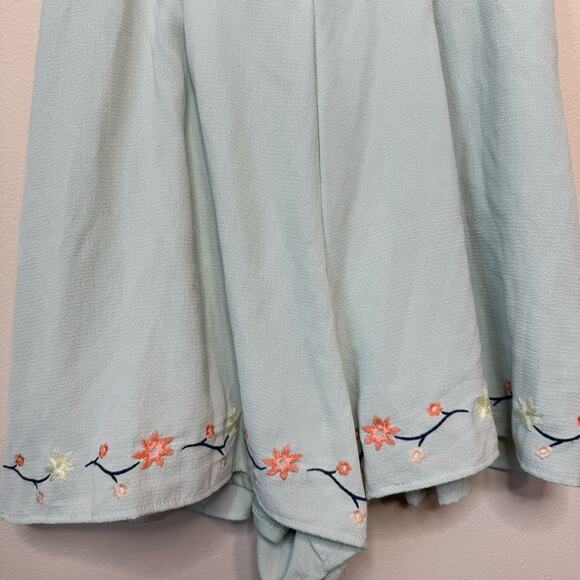 Altar'd State Boho Embroidered Floral Baby Blue Green Romper Size S - Picture 5 of 8